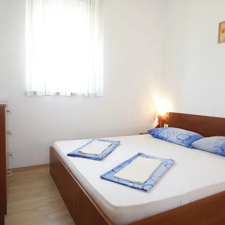 Apartment Deep Blue
