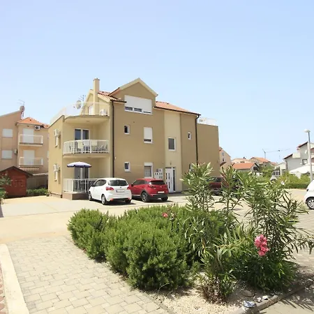 Deep Blue Apartment Srima